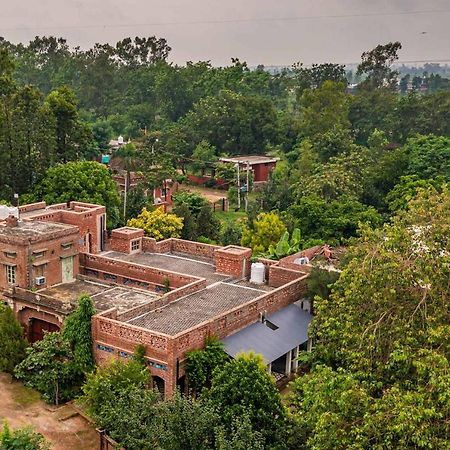 Stayvista'S Peepal Haveli - Rustic Kothi With Terrace, Breathtaking View & Bonfire Narainpur  Exteriör bild