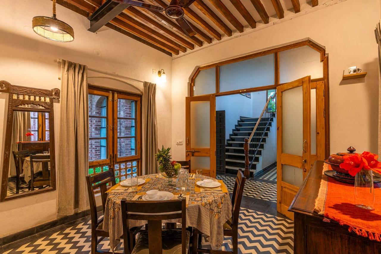 Stayvista'S Peepal Haveli - Rustic Kothi With Terrace, Breathtaking View & Bonfire Narainpur  Exteriör bild