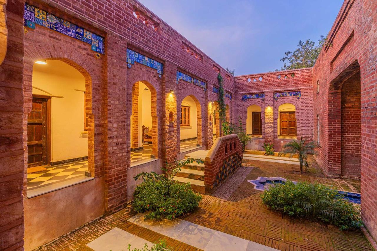 Stayvista'S Peepal Haveli - Rustic Kothi With Terrace, Breathtaking View & Bonfire Narainpur  Exteriör bild